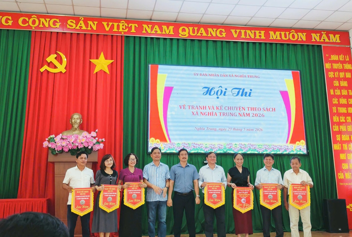 HỘI THI KỂ CHUYỆN VÀ VẼ TRANH.